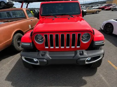 Gebraucht Jeep Wrangler Sahara 272 PS (200 kW) 2022 Rot SUV