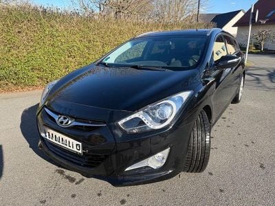 Gebraucht Hyundai i40 Style 116 PS (85 kW) 2013 Schwarz Kombi