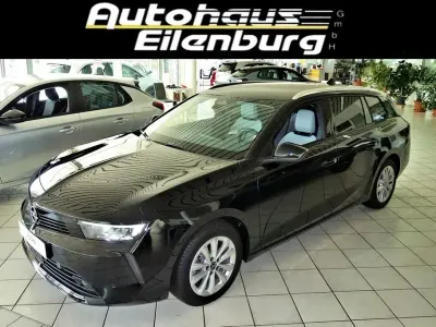 Gebraucht Opel Astra 131 PS (96 kW) 2023 Schwarz Kleinwagen