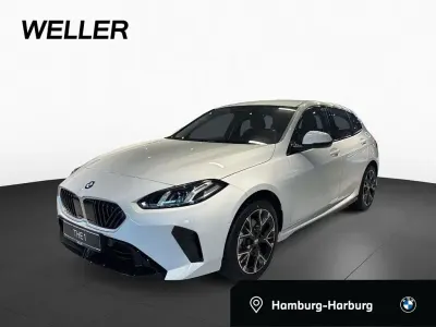Neu BMW 116 M Sport 122 PS (89 kW) 2026 Alpinweiss (weiß) Kleinwagen