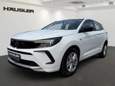 Gebraucht Opel Grandland X Enjoy 131 PS (96 kW) 2024 Jade weiß SUV