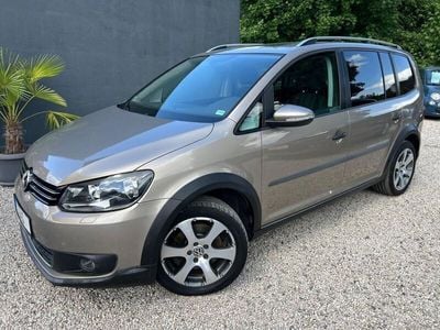 VW Touran Cross