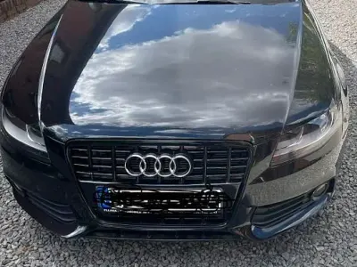 Gebraucht Audi A4 Ambiente 160 PS (117 kW) 2009 Schwarz Limousine