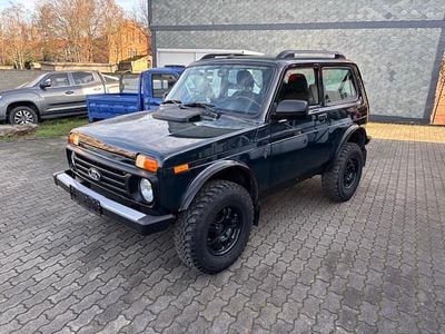 Grün (316) Gebraucht 2020 Lada niva SUV | 20.445 €