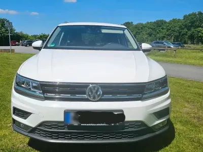 Gebraucht VW Tiguan Sound 116 PS (85 kW) 2018 Weiß SUV