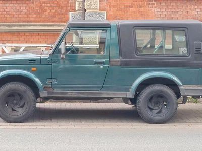 Suzuki Samurai