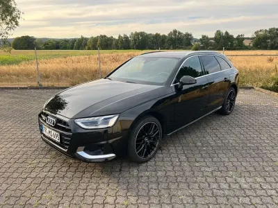 Gebraucht Audi A4 Advanced 204 PS (150 kW) 2021 Schwarz Kombi