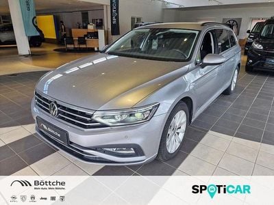 Gebraucht VW Passat Business 200 PS (147 kW) 2022 Pyritsilber metallic Kombi