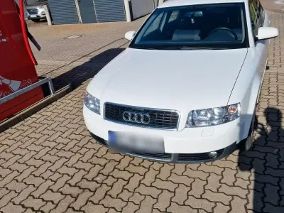 Gebraucht Audi A4 170 PS (125 kW) 2003 Weiß Limousine