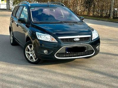 Gebraucht Ford Focus Ghia 136 PS (100 kW) 2011 Schwarz Kombi