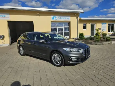 Gebraucht Ford Mondeo Titanium 150 PS (110 kW) 2020 Grau Limousine