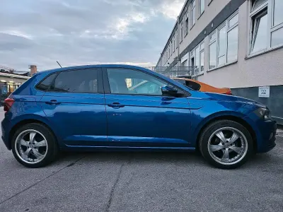Gebraucht VW Polo 95 PS (69 kW) 2018 Blau Kleinwagen