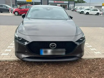 Gebraucht Mazda 3 122 PS (89 kW) 2019 Braun Kleinwagen