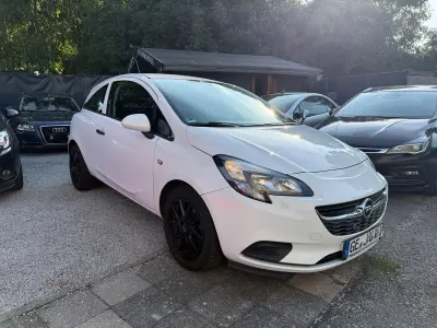 Gebraucht Opel Corsa Selection 69 PS (50 kW) 2016 Weiß Kleinwagen