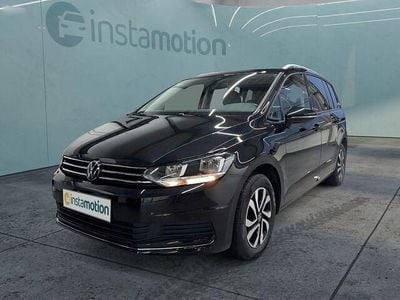 Używany VW Touran Active 150 KM (110 kW) 2022 Czarny Minivan