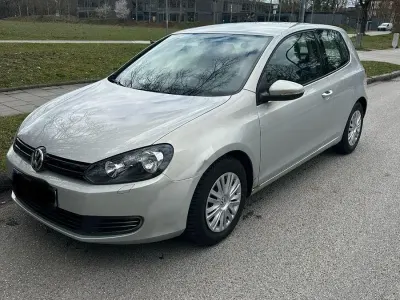 Usata VW Golf VI Trendline 80 CV (58 kW) 2009 Grigio Utilitaria