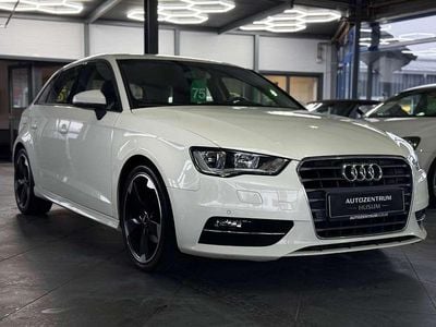 Gebraucht Audi A3 Attraction 110 PS (80 kW) 2014 Weiß Limousine