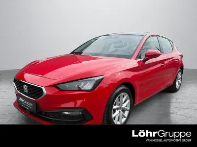 Gebraucht Seat Leon Style 110 PS (80 kW) 2023 Rot Limousine