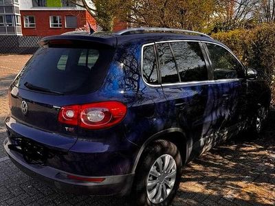 Blau Gebraucht 2009 VW Tiguan Sportline SUV | 5.500 € (Fairer Preis)