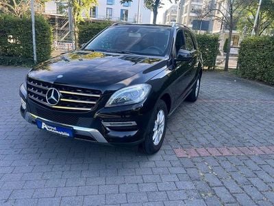 Gebraucht Mercedes ML350 258 PS (189 kW) 2013 Schwarz SUV