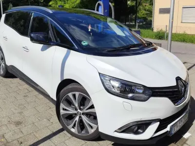 Gebraucht Renault Scénic III Intens 131 PS (96 kW) 2017 Van / Kleinbus