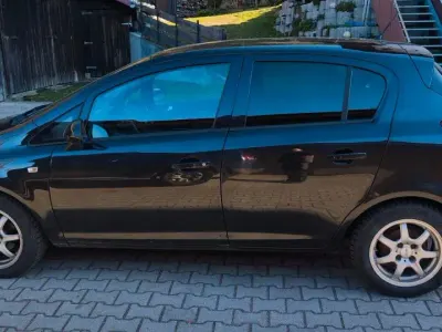 Usado Opel Corsa S 101 HP (74 kW) 2014 Preto Citadino