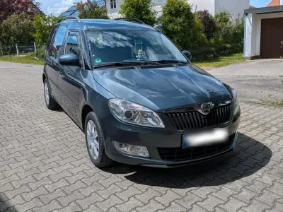 Gebraucht Skoda Roomster 90 PS (66 kW) 2015 Grau Van / Kleinbus