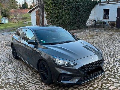 Gebraucht Ford Focus ST-Line 150 PS (110 kW) 2018 Grau Limousine