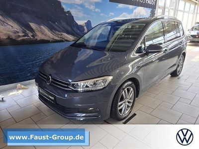 Grau Gebraucht 2020 VW Touran Highline Van / Kleinbus | 26.450 € (Fairer Preis)