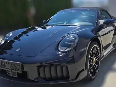 Neu Porsche 992 711 PS (522 kW) 2026 Tiefschwarz Cabrio