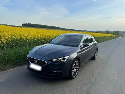 Gebraucht Seat Leon 150 PS (110 kW) 2021 Grau Limousine