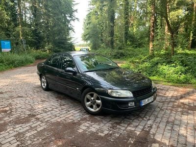Opel Omega