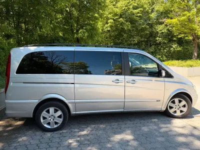 Gebraucht Mercedes Viano 204 PS (150 kW) 2009 Silber Van / Kleinbus