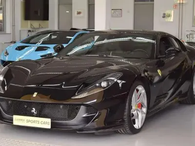 Gebraucht Ferrari 812 799 PS (587 kW) 2020 Schwarz Coupé
