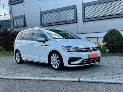 Gebraucht VW Touran Highline 150 PS (110 kW) 2017 Weiß Van / Kleinbus