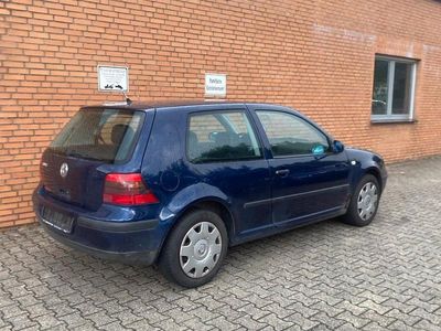 VW Golf IV