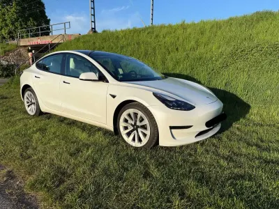 Gebraucht Tesla Model 3 Long Range AWD 366 kW (498 PS) 2021 Weiß Limousine