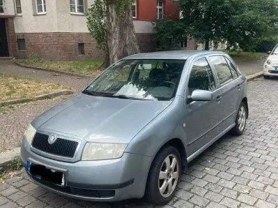 Gebraucht Skoda Fabia Classic 75 PS (55 kW) 2002 Silber Limousine
