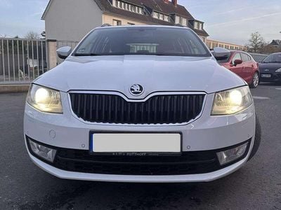 Gebraucht Skoda Octavia GreenLine 110 PS (80 kW) 2015 Weiß Kombi