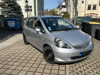 Gebraucht Honda Jazz LS 77 PS (56 kW) 2005 Silber Kleinwagen