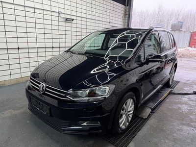 Gebraucht VW Touran Allstar 150 PS (110 kW) 2017 Schwarz Van / Kleinbus