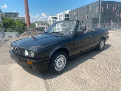 Gebraucht BMW 318 Cabriolet 115 PS (84 kW) 1993 Schwarz Cabrio
