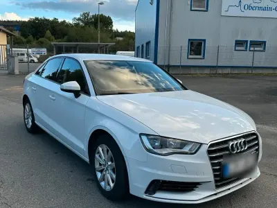 Gebraucht Audi A3 110 PS (80 kW) 2016 Weiß Limousine