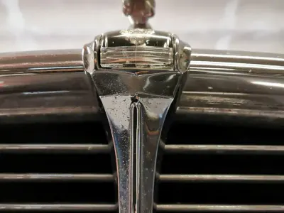 Używany Jaguar XJ6 172 KM (126 kW) 1979 Czerwony Sedan/Limuzyna