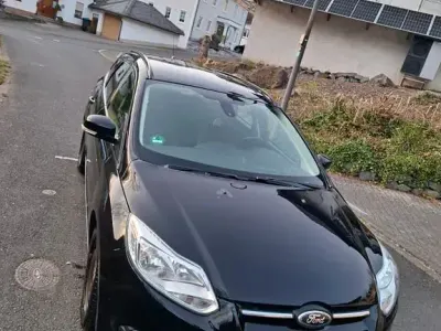 Gebraucht Ford Focus S 150 PS (110 kW) 2014 Schwarz Limousine