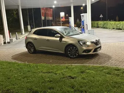 Usata Renault Mégane Intens 110 CV (80 kW) 2018 Berlina