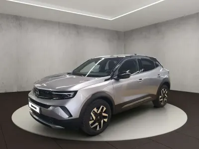 Neu Opel Mokka Edition 136 PS (100 kW) 2026 Kontrast grau (metallic) SUV