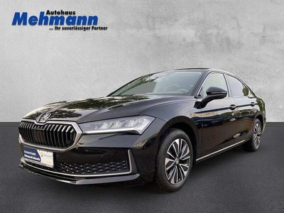 Gebraucht Skoda Superb Selection 150 PS (110 kW) 2024 Ebony schwarz metallic (metallic) Limousine