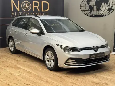 Gebraucht VW Golf VIII Life 116 PS (85 kW) 2024 Reflexsilber metallic (metallic) Kombi