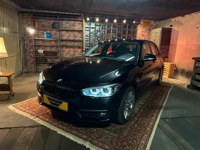 Gebraucht BMW 116 Advantage 109 PS (80 kW) 2019 Schwarz Kleinwagen